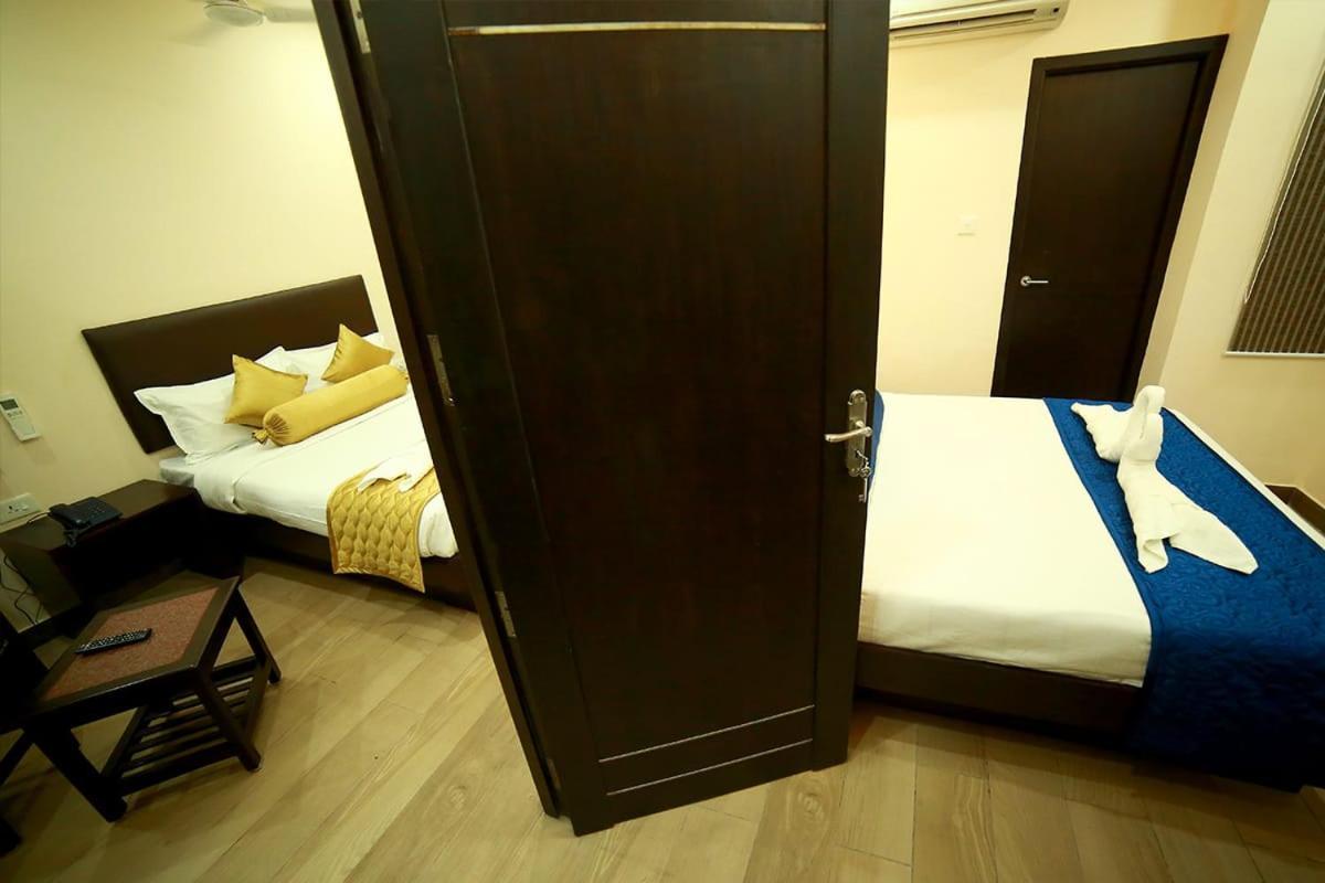 Sapphire Inn Pondicherry Eksteriør bilde