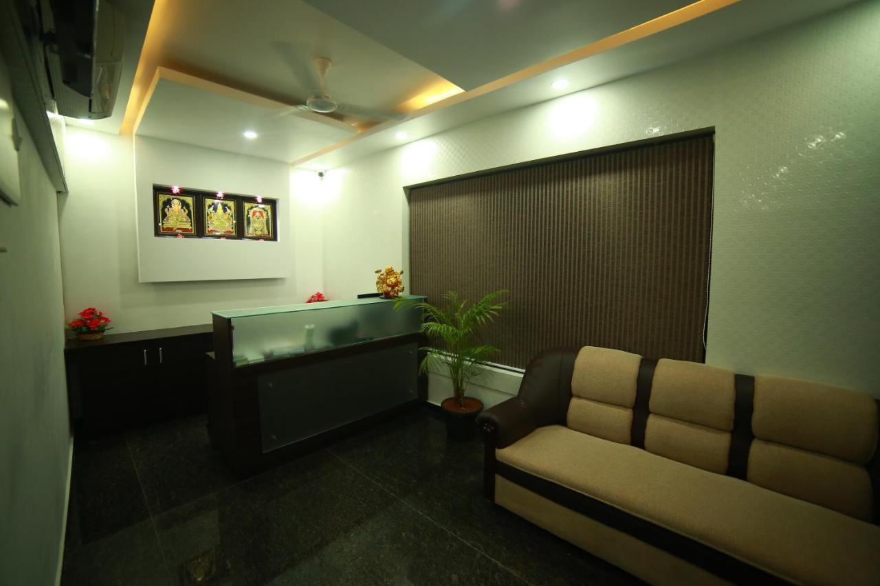 Sapphire Inn Pondicherry Eksteriør bilde