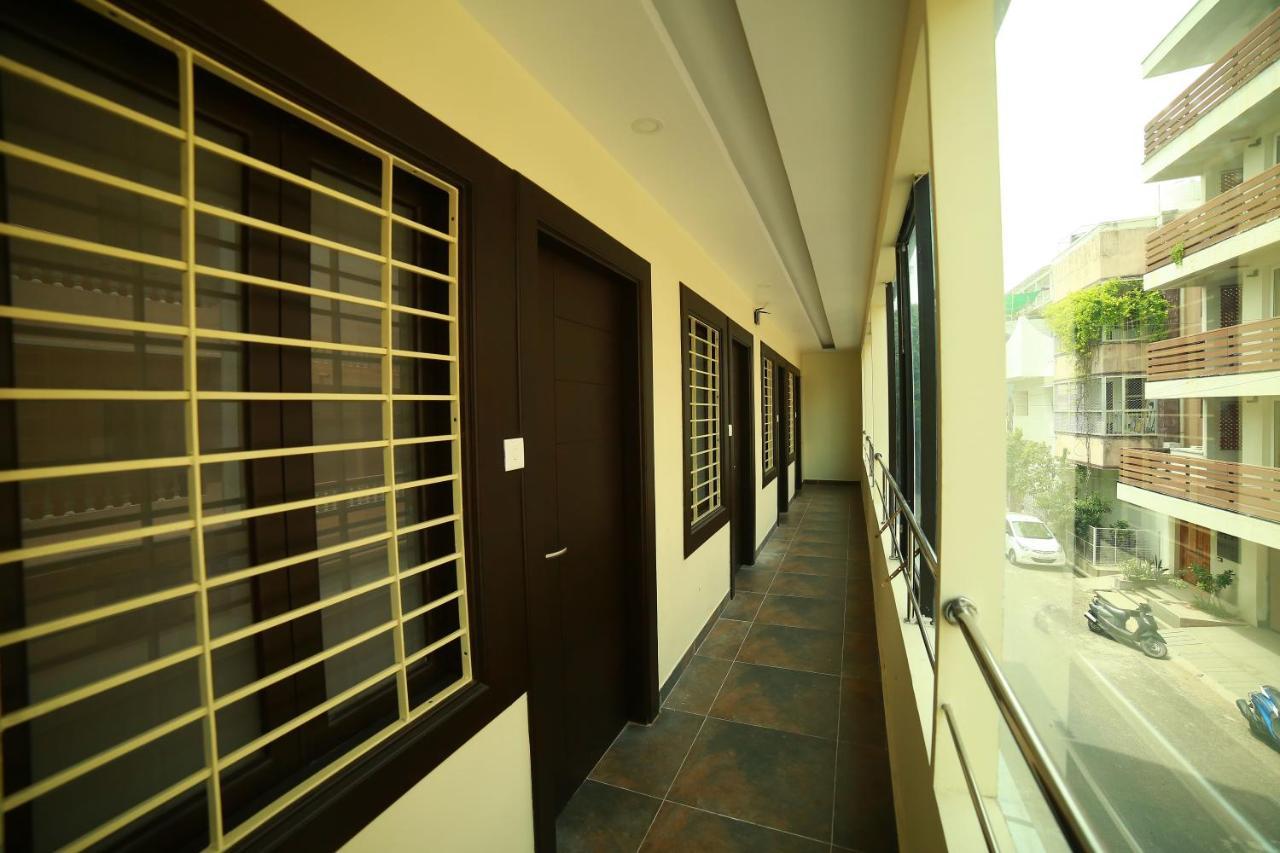 Sapphire Inn Pondicherry Eksteriør bilde